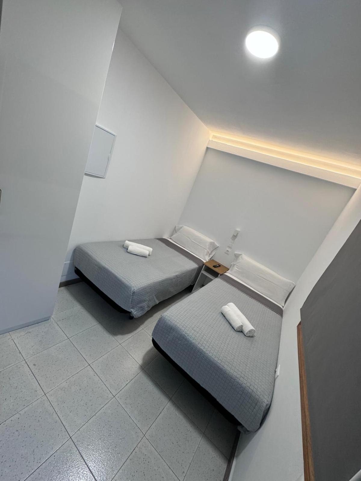Vivienda En El Centro De La Isla 2hab Con Terraza Valverde (El Hierro)